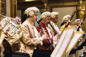 Vienna: Mozart Concert at the Vienna State Opera - The music lineup: Mozart overtures, arias, duets, and a Strauss finale