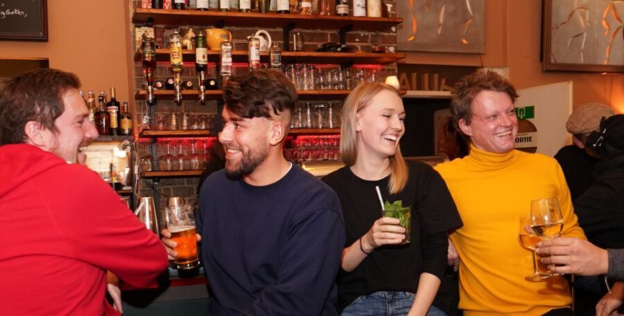 Vienna Nightlife: Food, Wine, Cocktails and Rooftop Bar Tour - Key things that make this Vienna nightlife tour worth your time