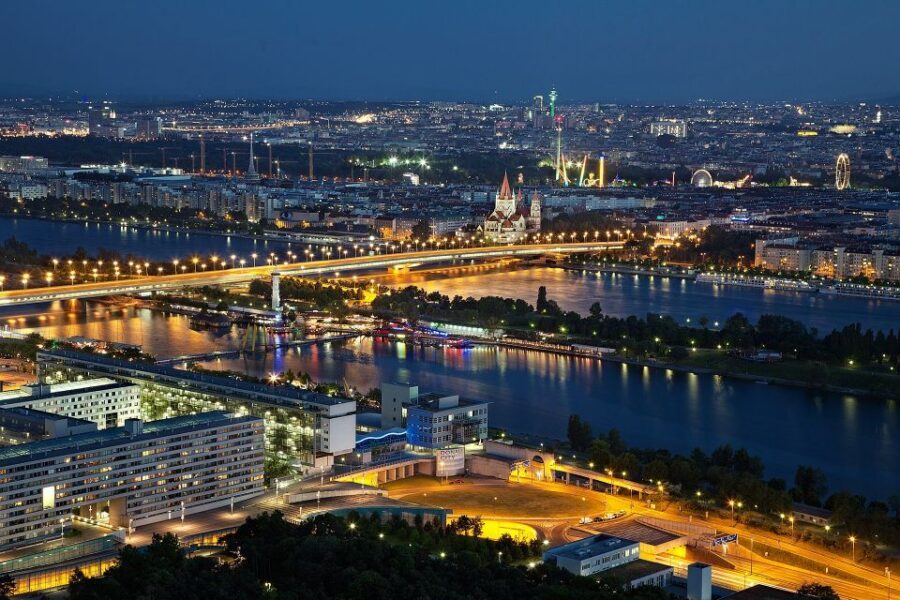Vienna: Panoramic Night Tour by Bus - Key Points Worth Noting Before You Go