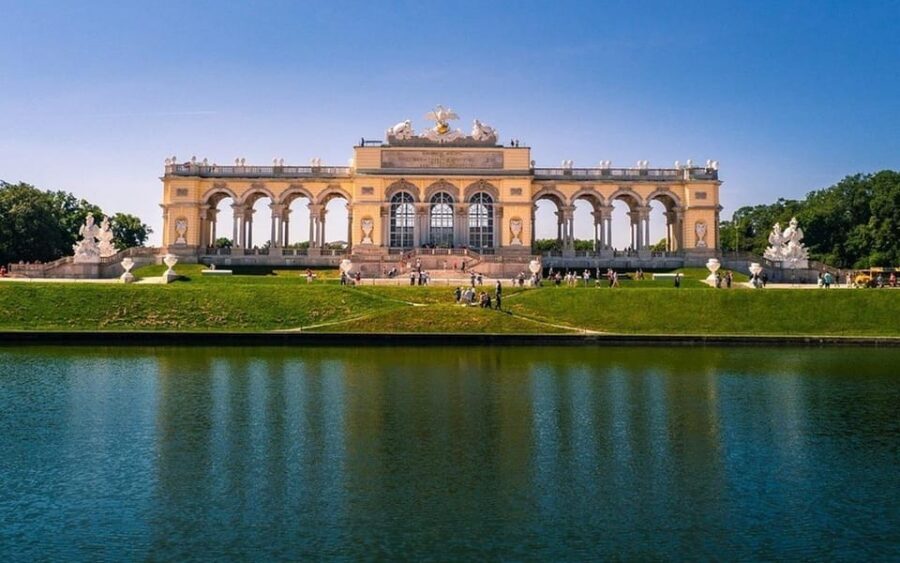 Vienna: Private Half-Day Sightseeing Tour - Belvedere Palace: where art and royal stories intersect