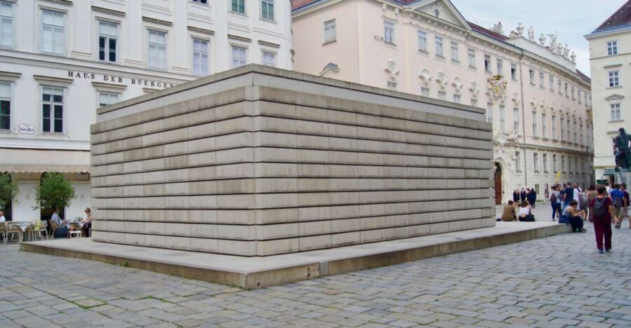 Vienna: Private Jewish Walking Tour - The University of Vienna Stop: Ideas, Not Just Events