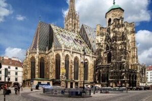 Vienna Private Walking Tour with a Local - Meeting at ChattanoogaGraben: start location and ending flexibility