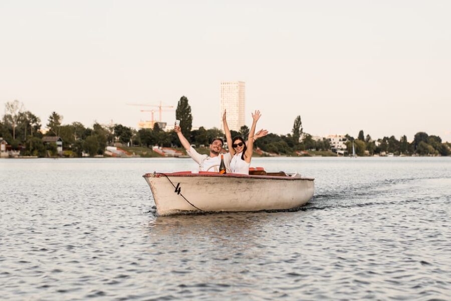 Vienna: Retro Boat Tour on the Danube River with Picnic - Who Should Book This Retro Boat Picnic Cruise