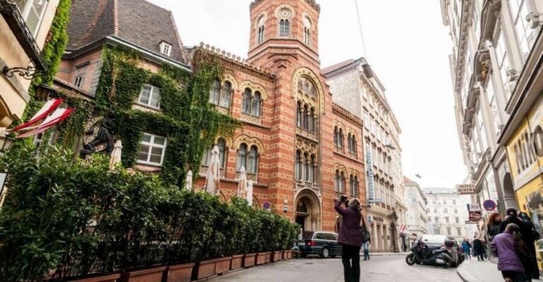 Vienna: Romantic Old Town 2-Hour Discovery Tour - Six Themes in Two Hours: Your Roadmap Through Old Vienna