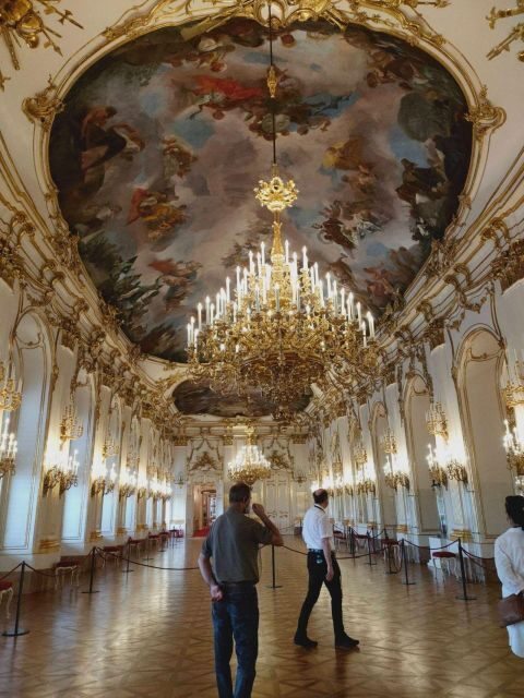 Vienna: Schönbrunn Palace & Christmas Market Walking Tour - Timing and Group Size: Why Small Groups Matter at Christmas