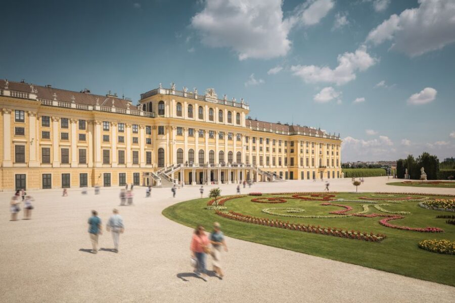 Vienna: Schönbrunn Palace Entry Ticket and Wine Tasting - Joseph II Wine Tasting: How You Transition from Palace to Pour