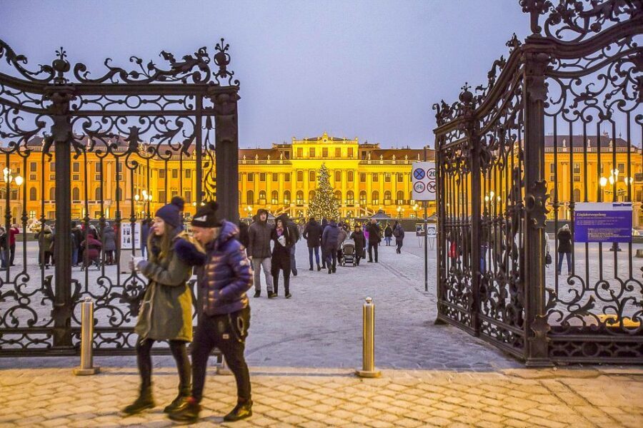 Vienna: Schönbrunn Palace & Gardens Skip-the-Line Tour - How the $63 price makes sense (or doesn’t)