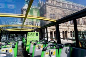 Vienna Sightseeing FLEXI Pass - Picking up your pass at the Vienna State Opera area