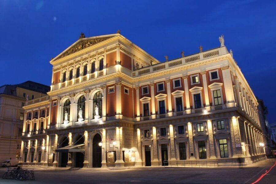 Vienna: Sightseeing Tour in a 1920s Classic Style Car - Where the Tour Starts and Ends Near Albertinaplatz