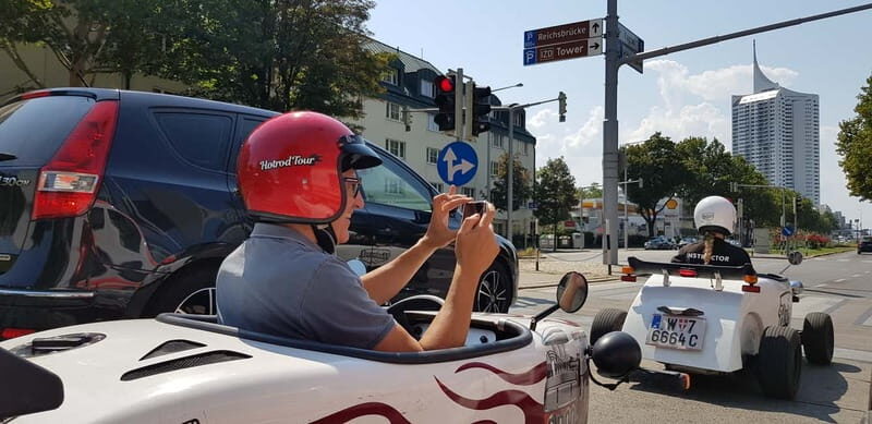 Vienna: Sightseeing Tour in Hotrod - Key highlights for your Vienna hot rod ride