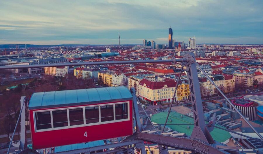 Vienna: Skip-the-cashier-desk-line Giant Ferris Wheel Ride - The Ride: What 12 to 15 Minutes Really Feels Like