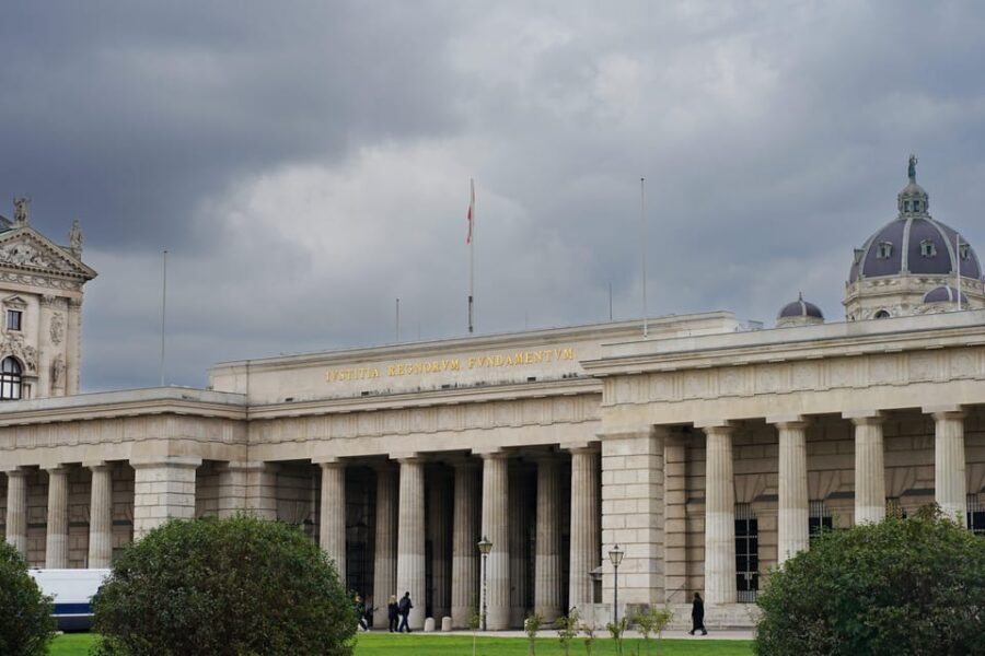 Vienna: Skip-the-Line Hofburg and Empress Sisi Museum Tour - The Spanish Riding School pass-by: Lipizzaner culture, lightly but meaningfully