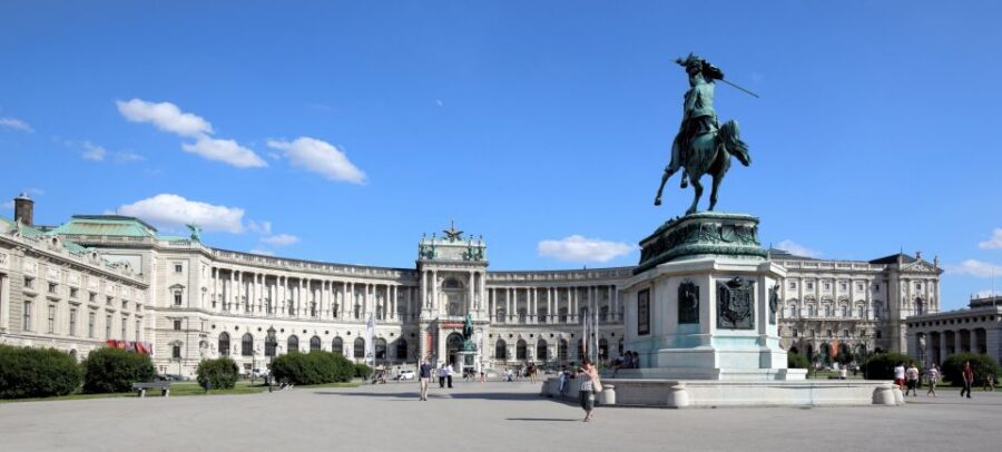 Vienna: Skip-the-Line Hofburg Ticket & Sisi Museum Tour - Imperial Apartments at Hofburg: power rooms and private rooms in one sweep