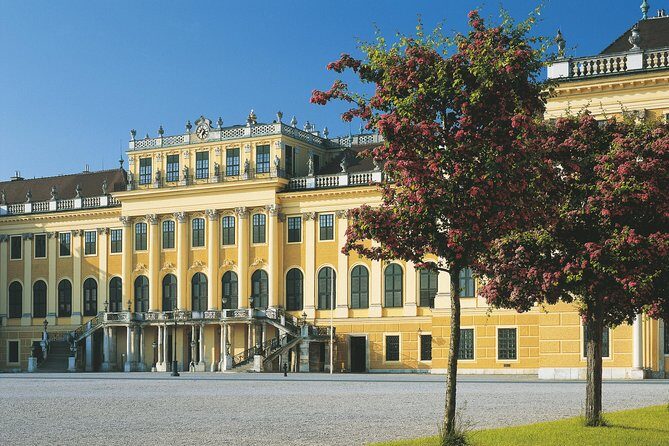 Vienna: Skip the Line Schönbrunn Palace and Gardens Guided Tour - Why Skip-the-Line Schönbrunn Saves Your Day (Even With Crowds)