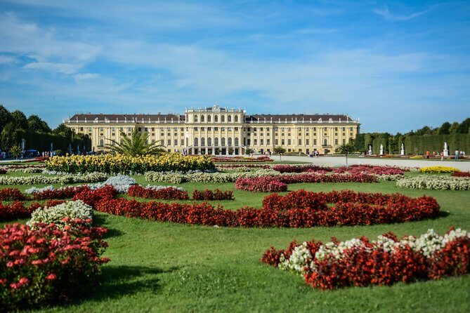 Vienna: Skip the Line Schönbrunn Palace and Gardens Guided Tour - Schönbrunn Gardens Stop: A Quick Orientation That Helps the Palace Make Sense