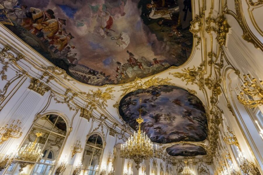 Vienna: Skip-the-Line Schönbrunn Palace & Gardens Tour - The reality check: what the tour does not include