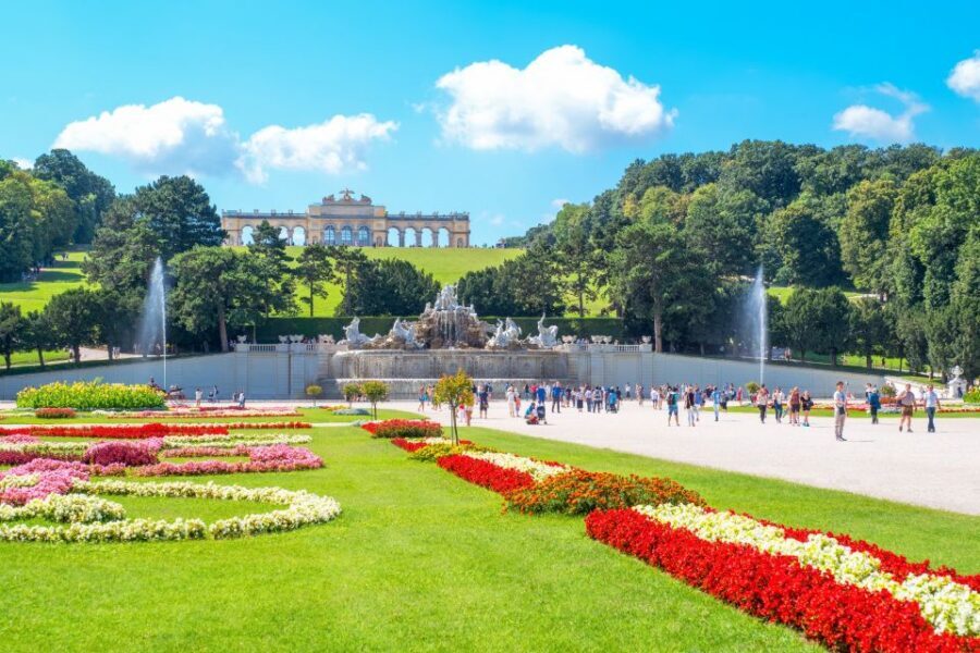 Vienna: Skip-the-Line Schönbrunn Palace & Gardens Tour - Inside Schönbrunn: the 1.5-hour 22-room Highlights Route