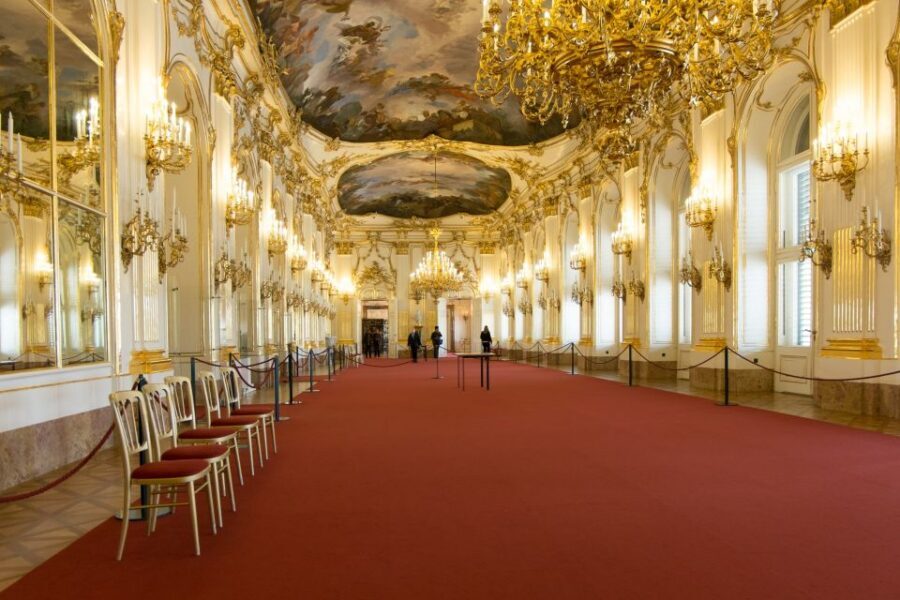 Vienna: Skip-the-Line Schönbrunn Palace & Gardens Tour - Guides, headsets, and group size: why this tour feels smooth