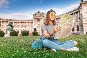 Vienna: Skip-the-Line Sisi Museum, Hofburg and Gardens Tour - Entering the Hofburg complex: courtyards, Heldenplatz, and what to watch for