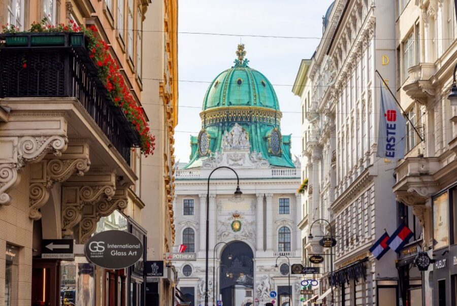 Vienna: Skip-the-Line Sisi Museum, Hofburg and Gardens Tour - Price and value: is $61 for 150 minutes fair?