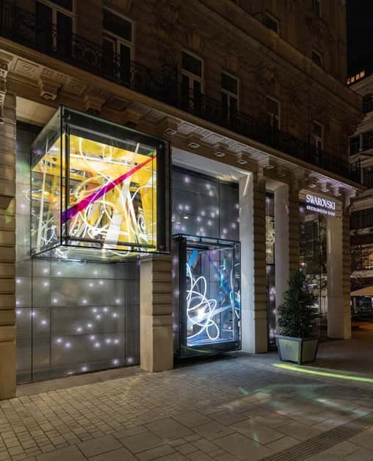 Vienna: Swarovski DIY Workshop Experience - Should you book this Swarovski DIY luggage tag experience?