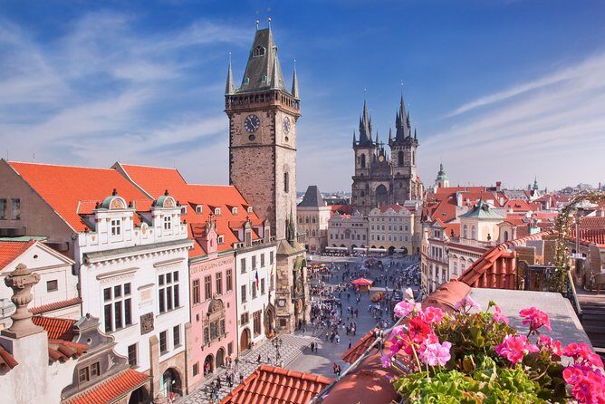 Vienna to Prague - Private Transfer with 2 hours of Sightseeing - Mikulov and Lednice: When the Countryside Becomes the Main Event