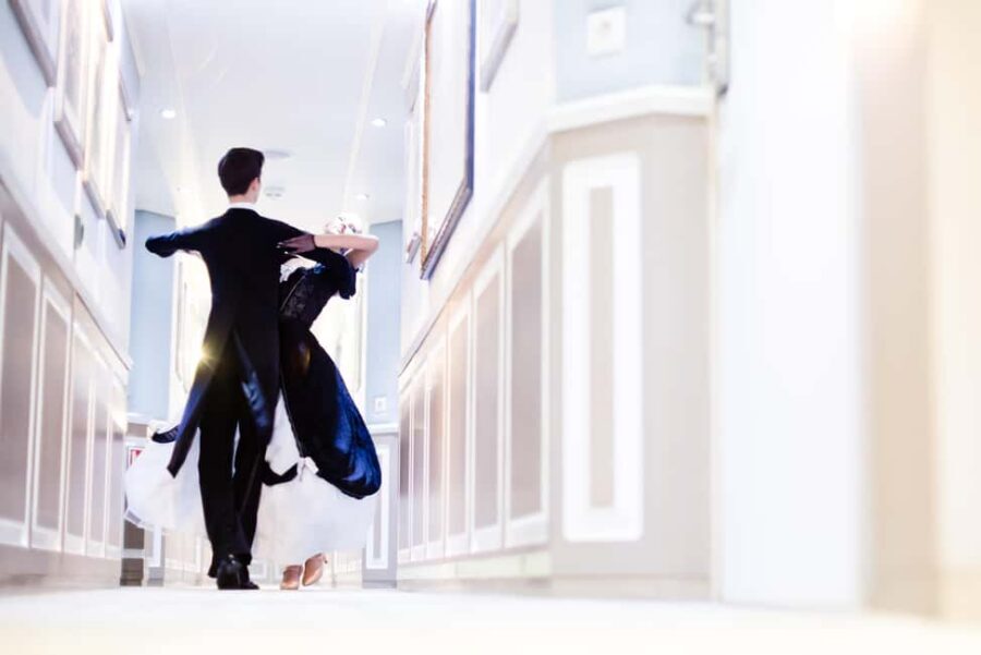 Vienna: Viennese Waltz Workshop for Couples - Value and Price: Is $40 Per Person Worth It?