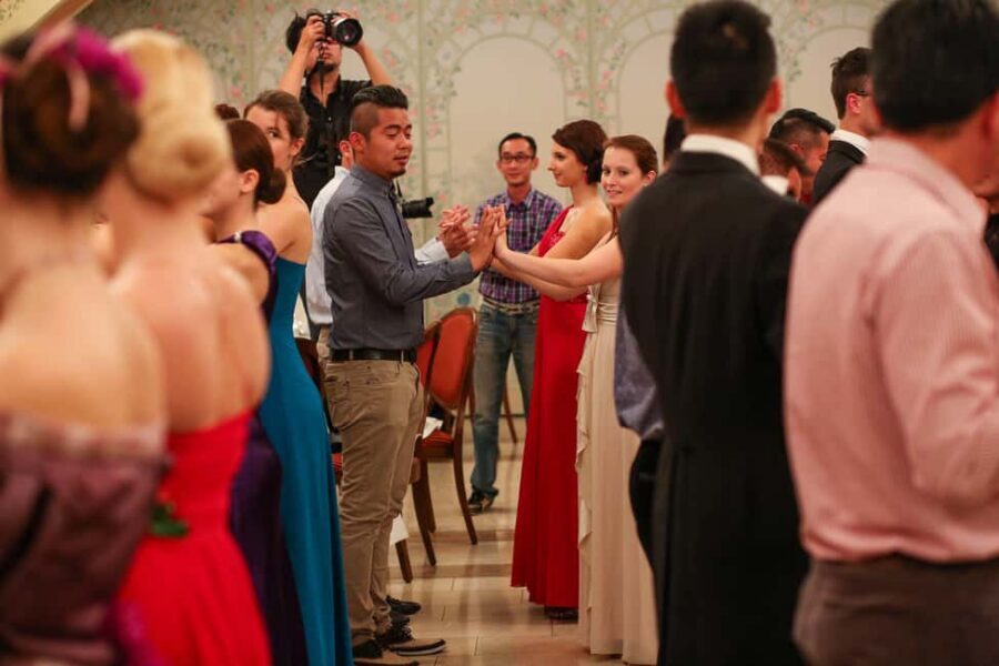Vienna: Viennese Waltz Workshop for Couples - Practical Details That Affect Your Experience