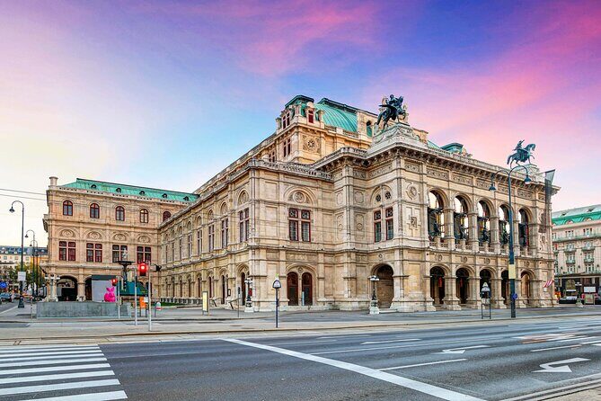 Vienna Walking Tour with Audioguide on Your Smartphone - Common hiccups to plan for before you trust the GPS