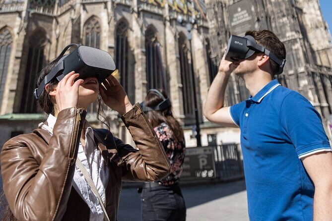 Walking Tours for Time Travelers - Weather, Timing, and Smart Day Planning