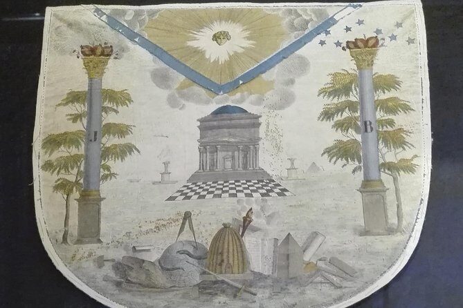 What do Mozart and Henry Ford have in common? - The freemason in Vienna - Stop 4: Albertina exterior time (and what it means for your schedule)