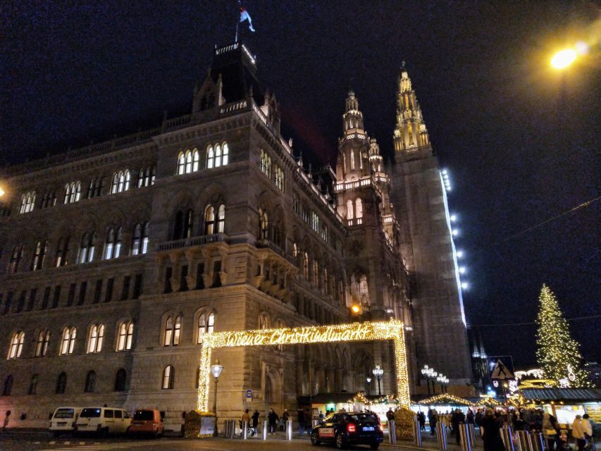 Wien: Tour with locals on the trails of the Christmas Tree - Key things that make this tour worth your time