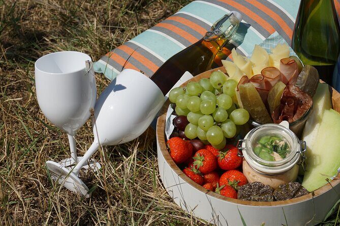 Wine Picknick overlocking vienna - 1.5 to 2 Hours on the Mountain: The Real Timing Sweet Spot